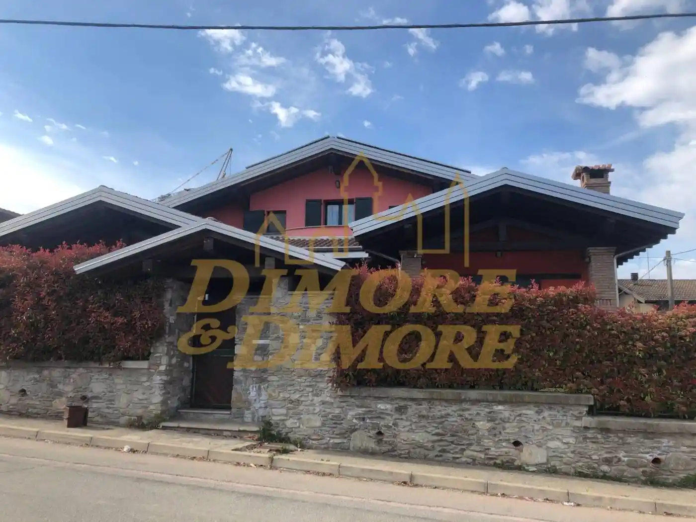 Villa in vendita a Mesenzana