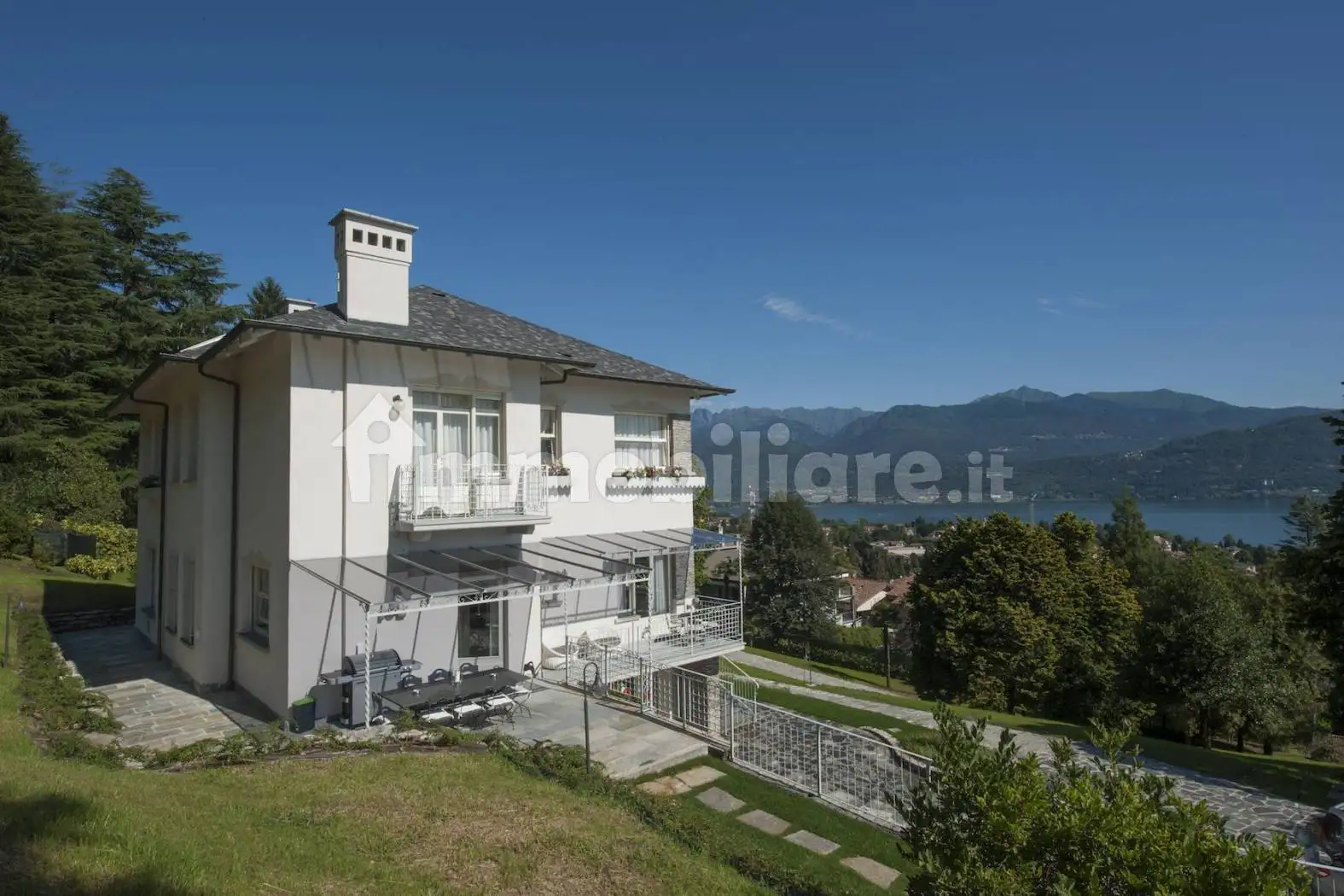 Villa in affitto a Baveno
