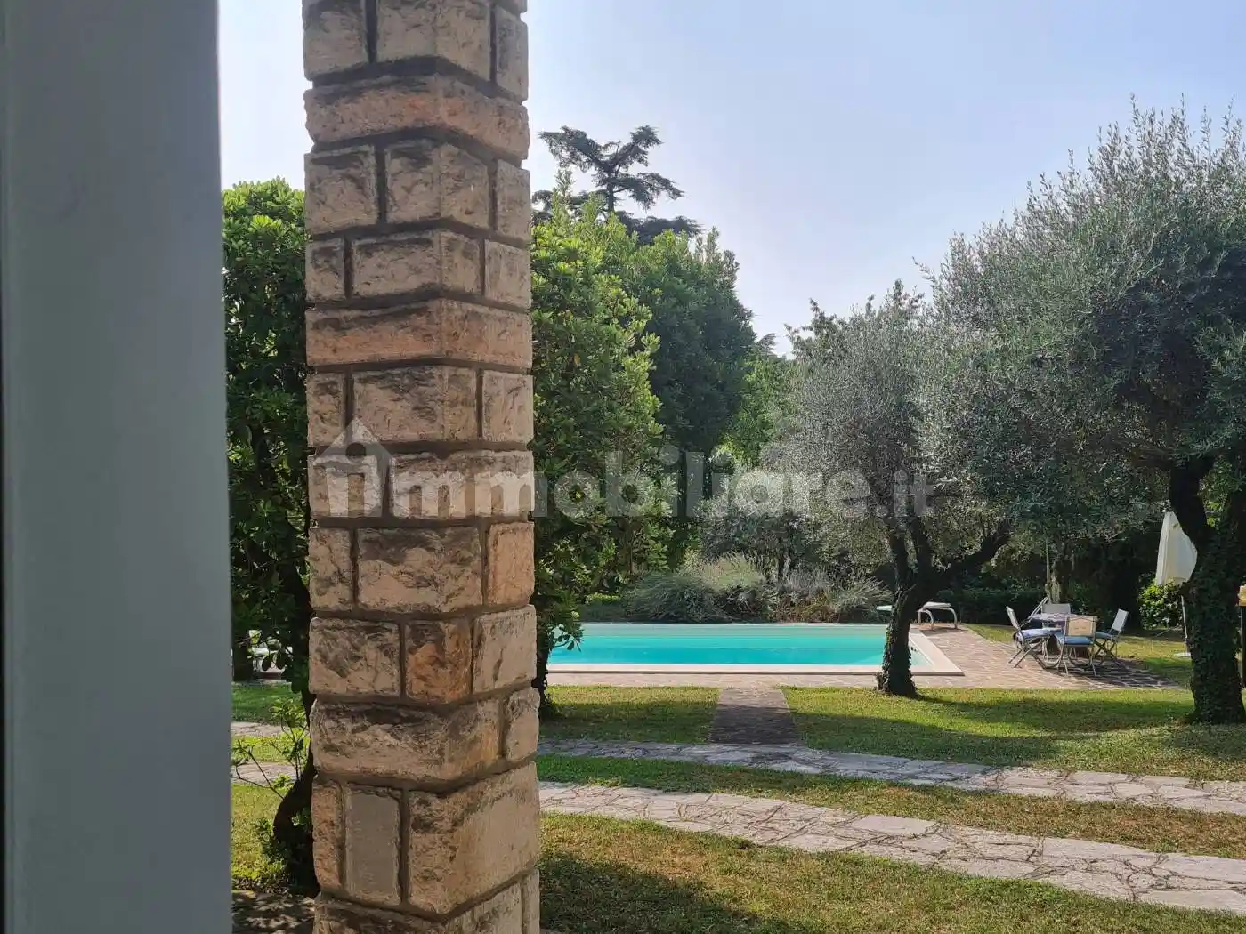 Appartamento in vendita a Gardone Riviera