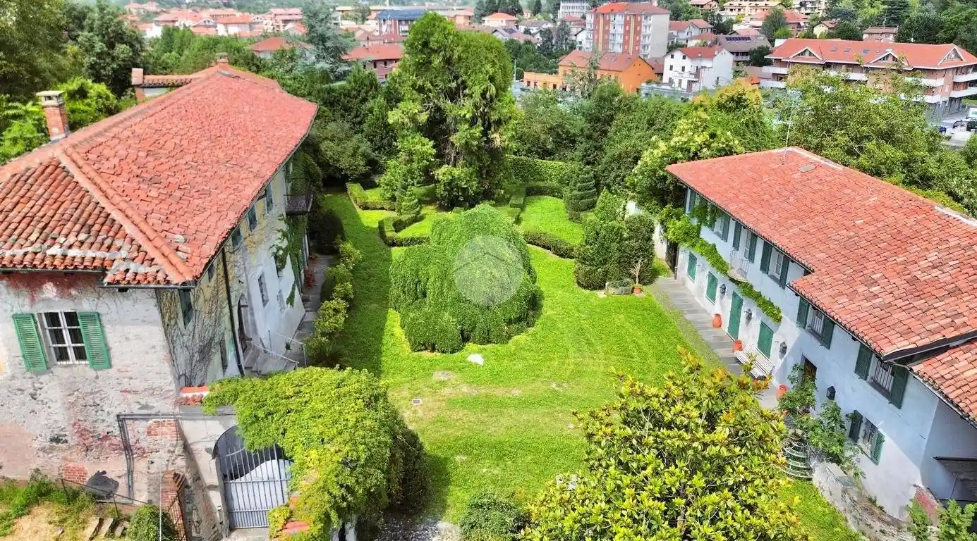 Villa in vendita a Avigliana