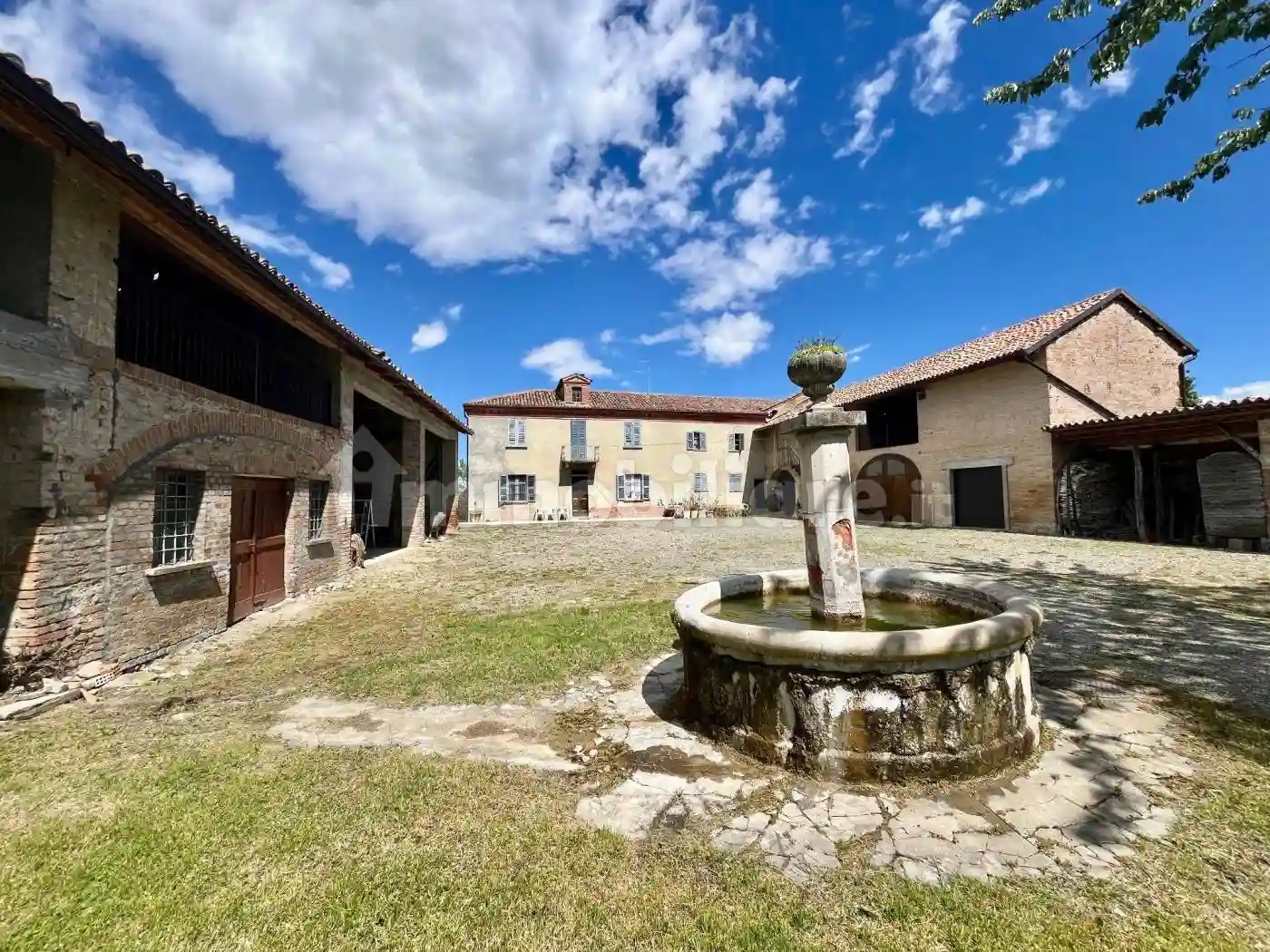 Cascina frazione Garbazzola 9, Calamandrana - foto 4