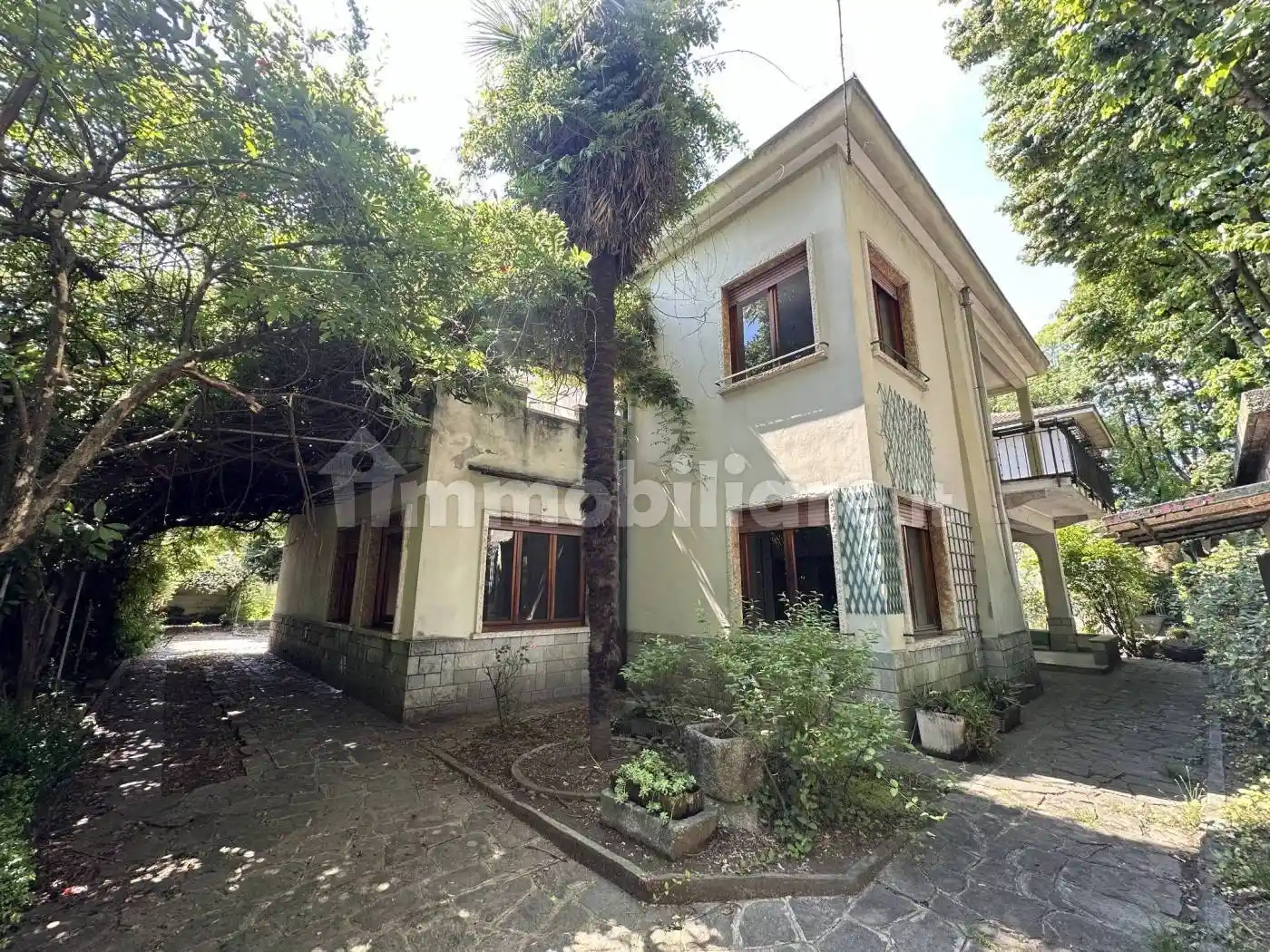 Villa in vendita a Cusano Milanino