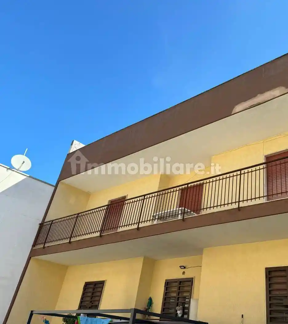 Appartamento in vendita a Adelfia