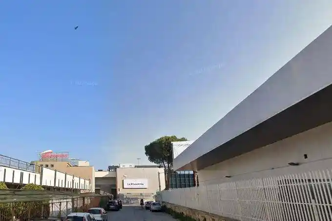 Albergo via Tuscolana 1800, Anagnina, Roma - foto 3