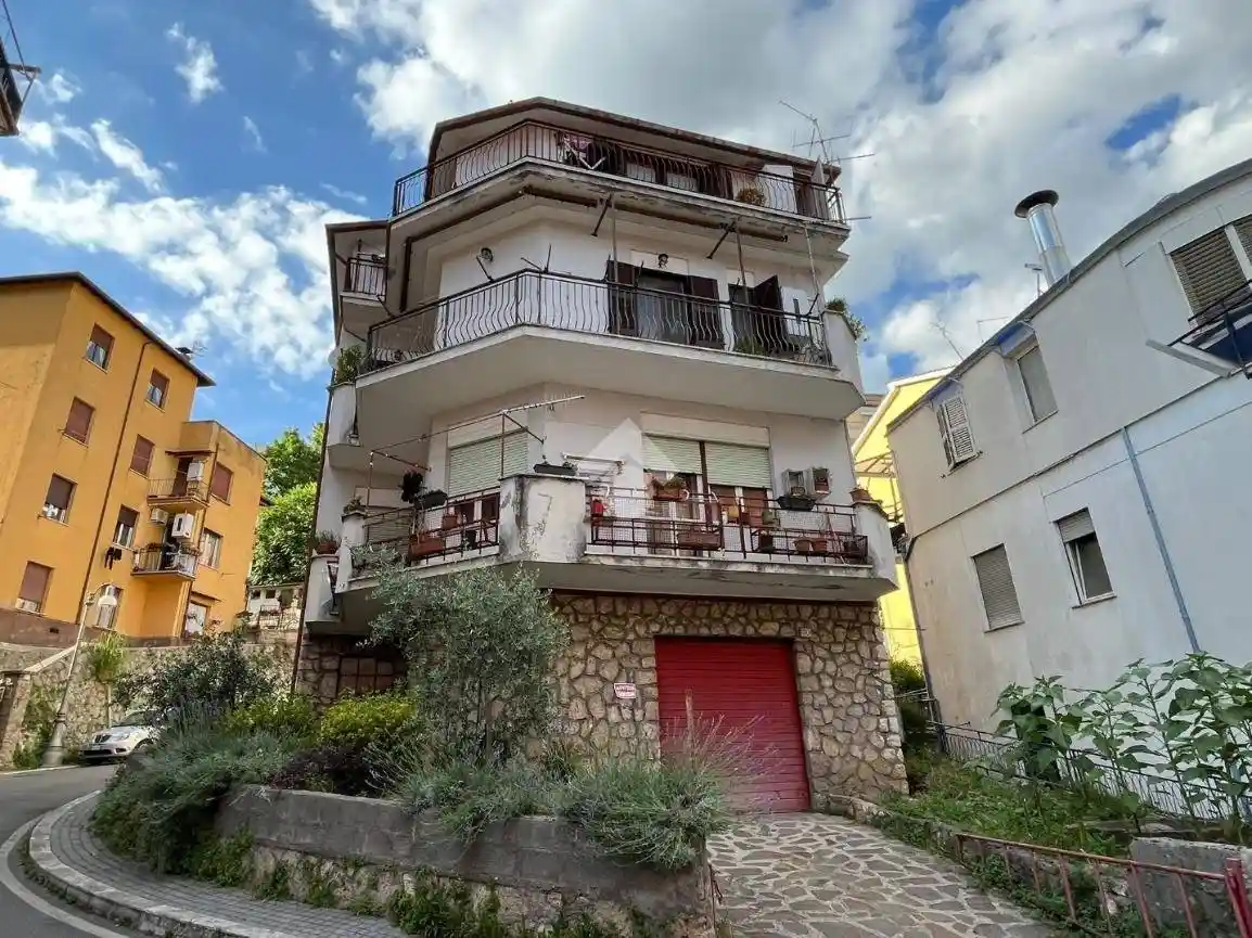 Appartamento in vendita a Subiaco