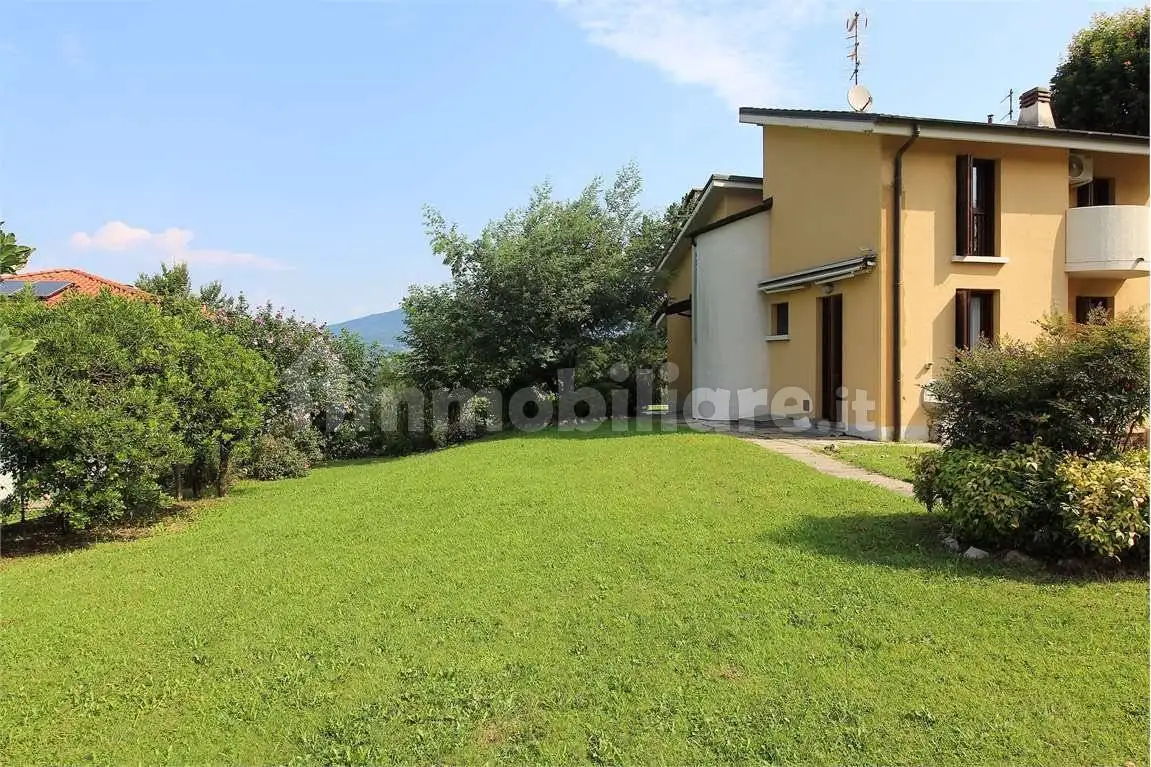 Villa bifamiliare via Delle Azalee, 1, Bodio, Bodio Lomnago - foto 2