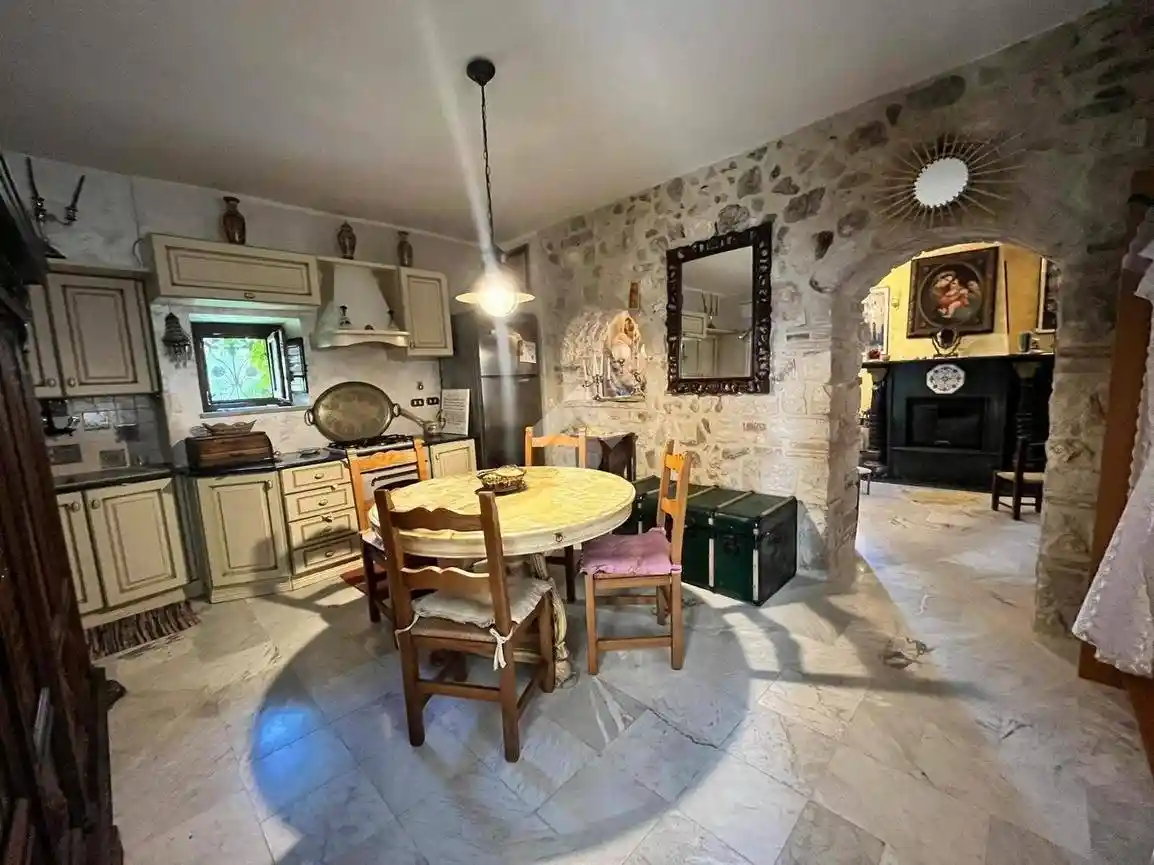 Casa indipendente in vendita a Veroli