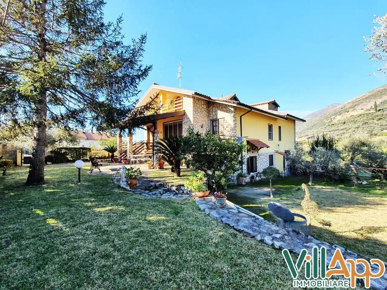 Villa in vendita a Fondi