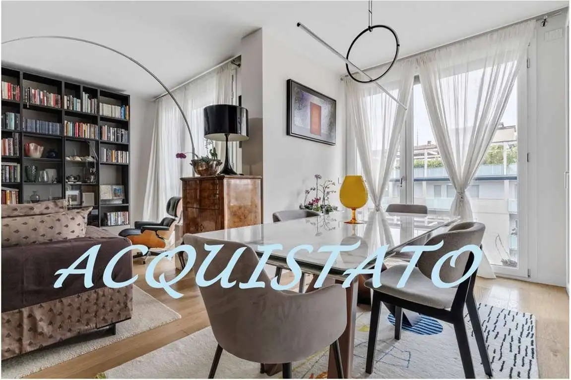 Apartment in vendita a Milan