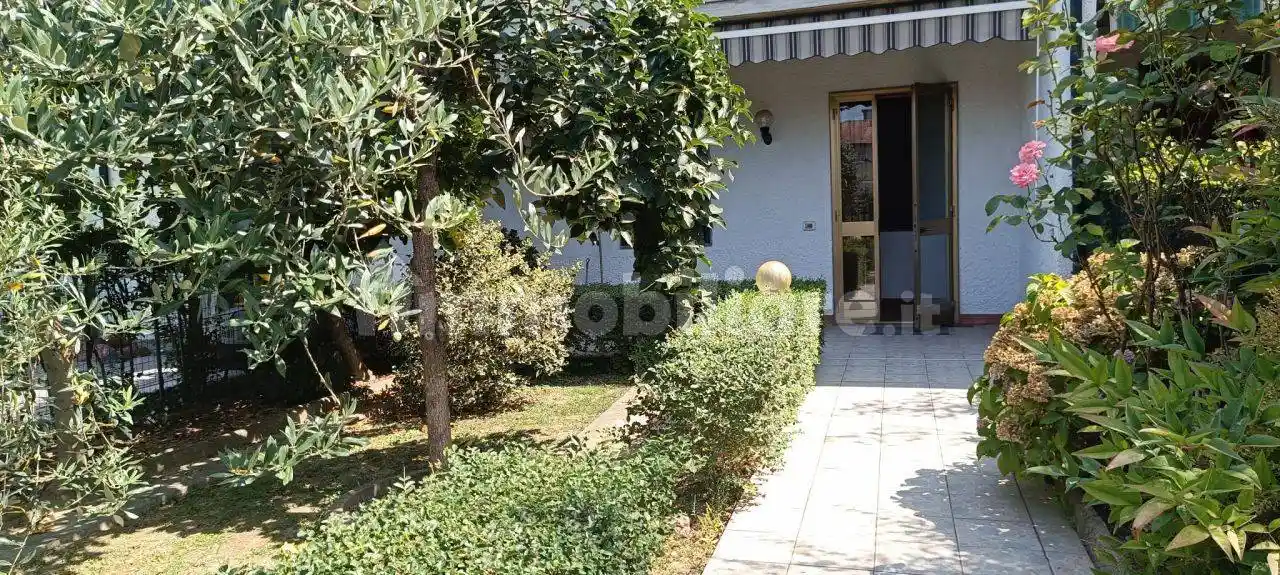 Villetta a schiera in vendita a Campi Bisenzio