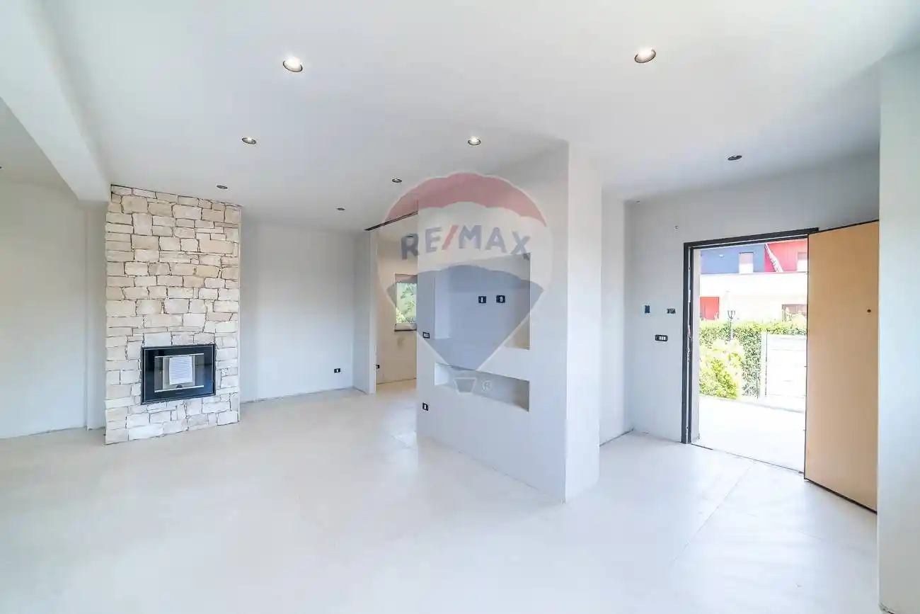 Villa in vendita a Gravina di Catania