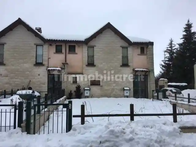 Villa a schiera via Campine, Rocca di Mezzo - foto 3