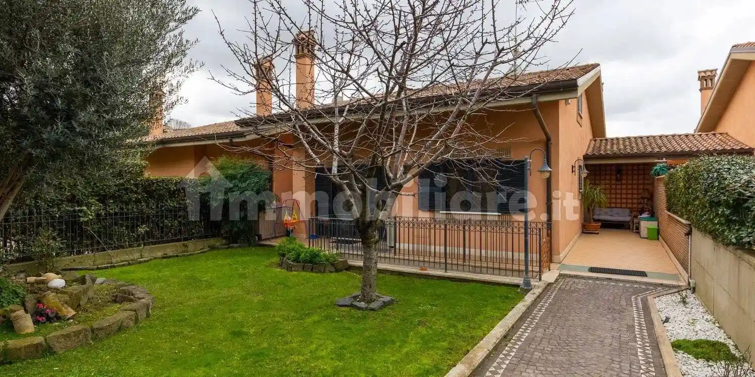 Villa in vendita a Frascati