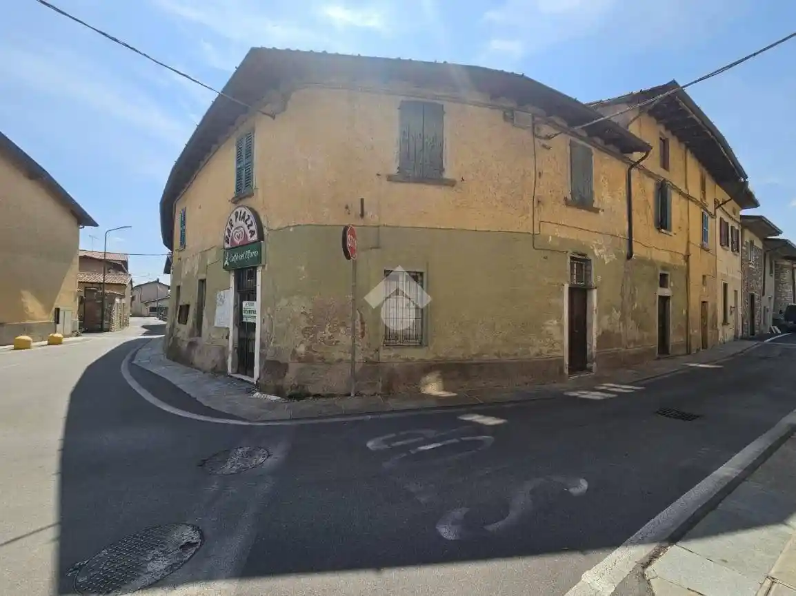 Casa indipendente in vendita a Provaglio d'Iseo