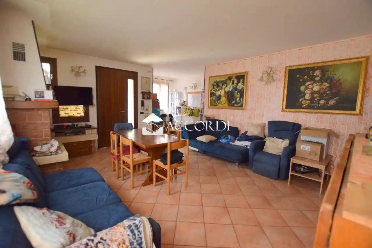 Villa in vendita a Nervesa della Battaglia