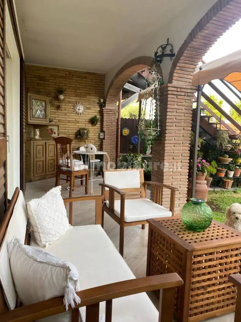 Appartamento in affitto a Trevignano Romano