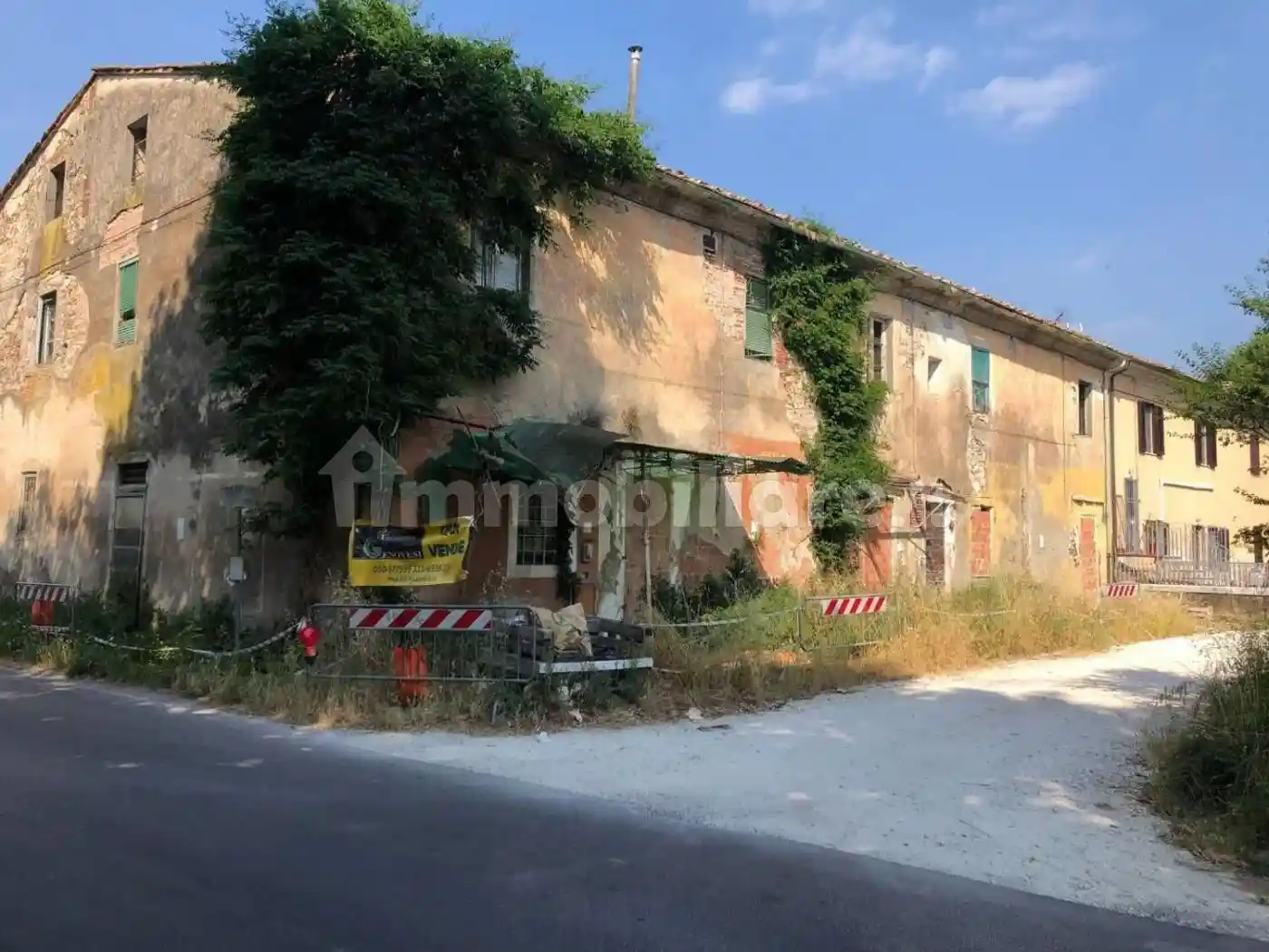 Rustico - Casale in vendita a San Giuliano Terme