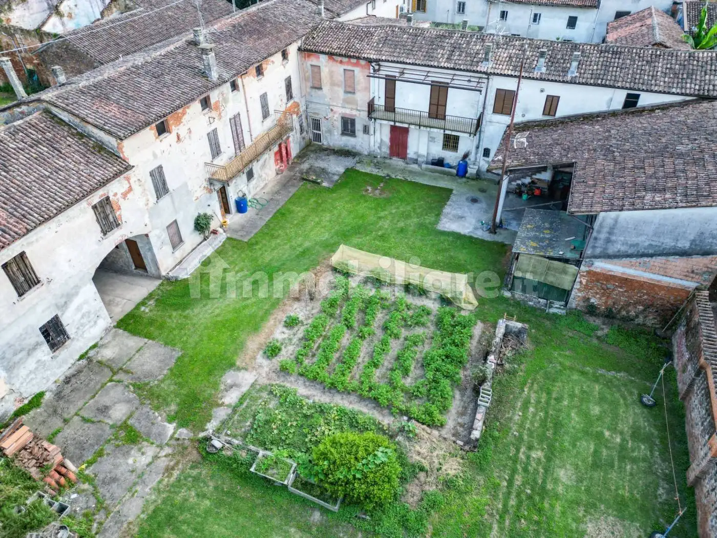 Rustico - Casale in vendita a Olmeneta