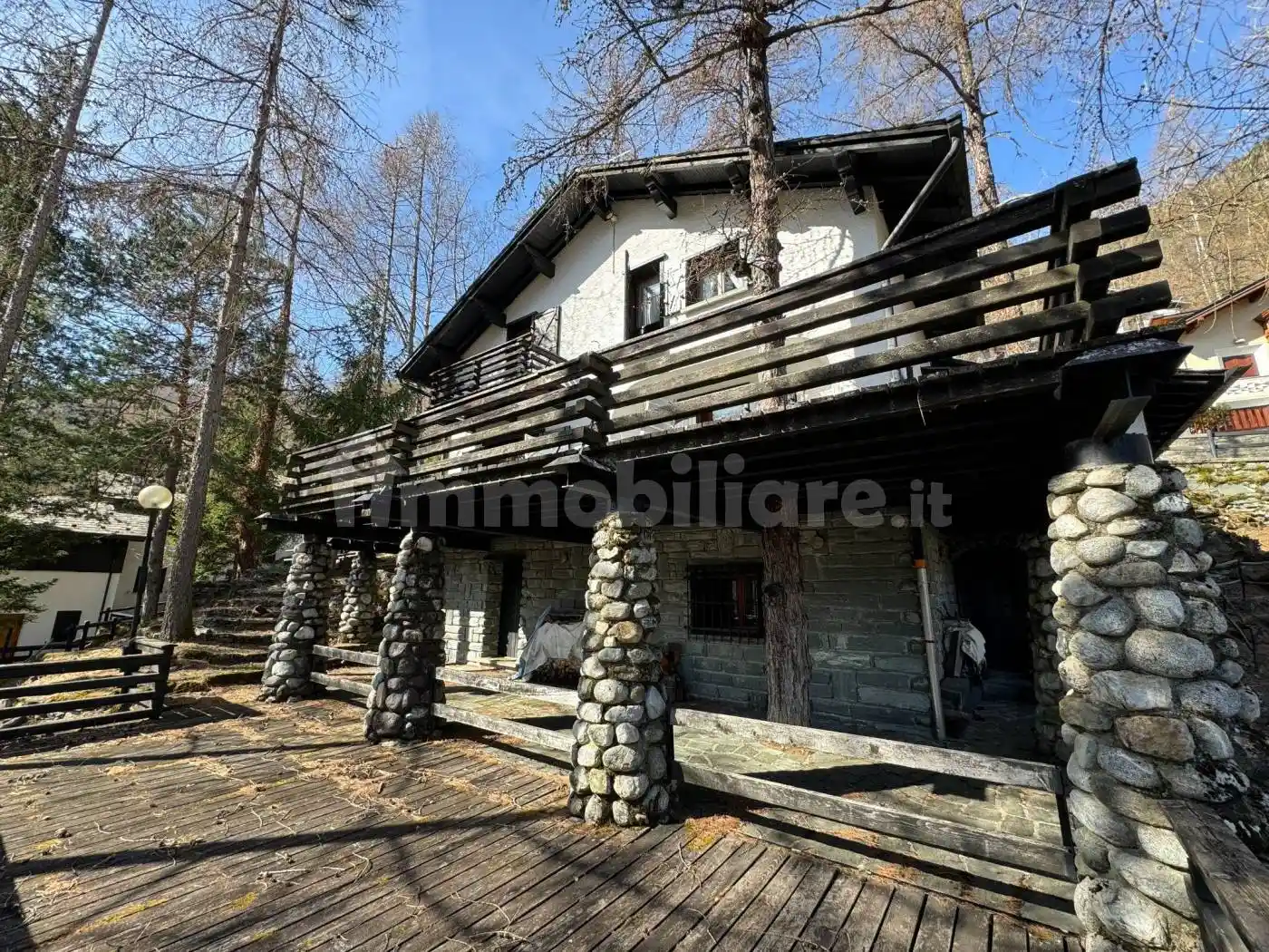 Villa in vendita a Chiesa in Valmalenco