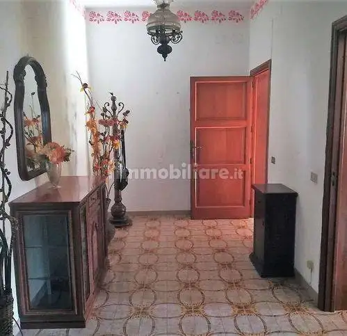 Appartamento in vendita a Monteparano