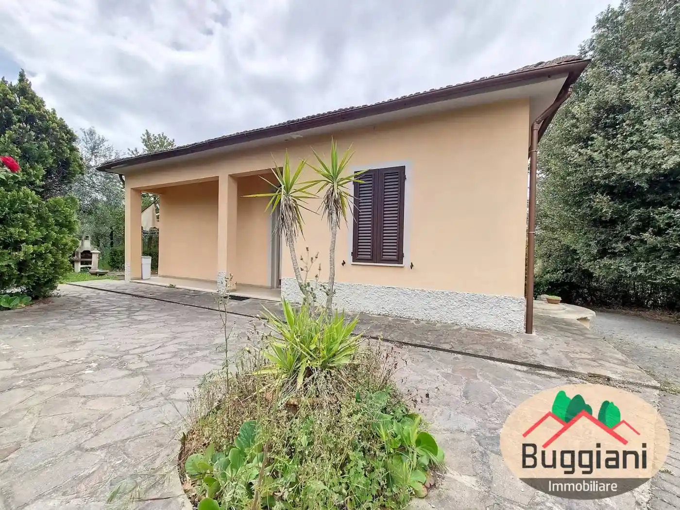 Villa in vendita a Montopoli in Val d'Arno