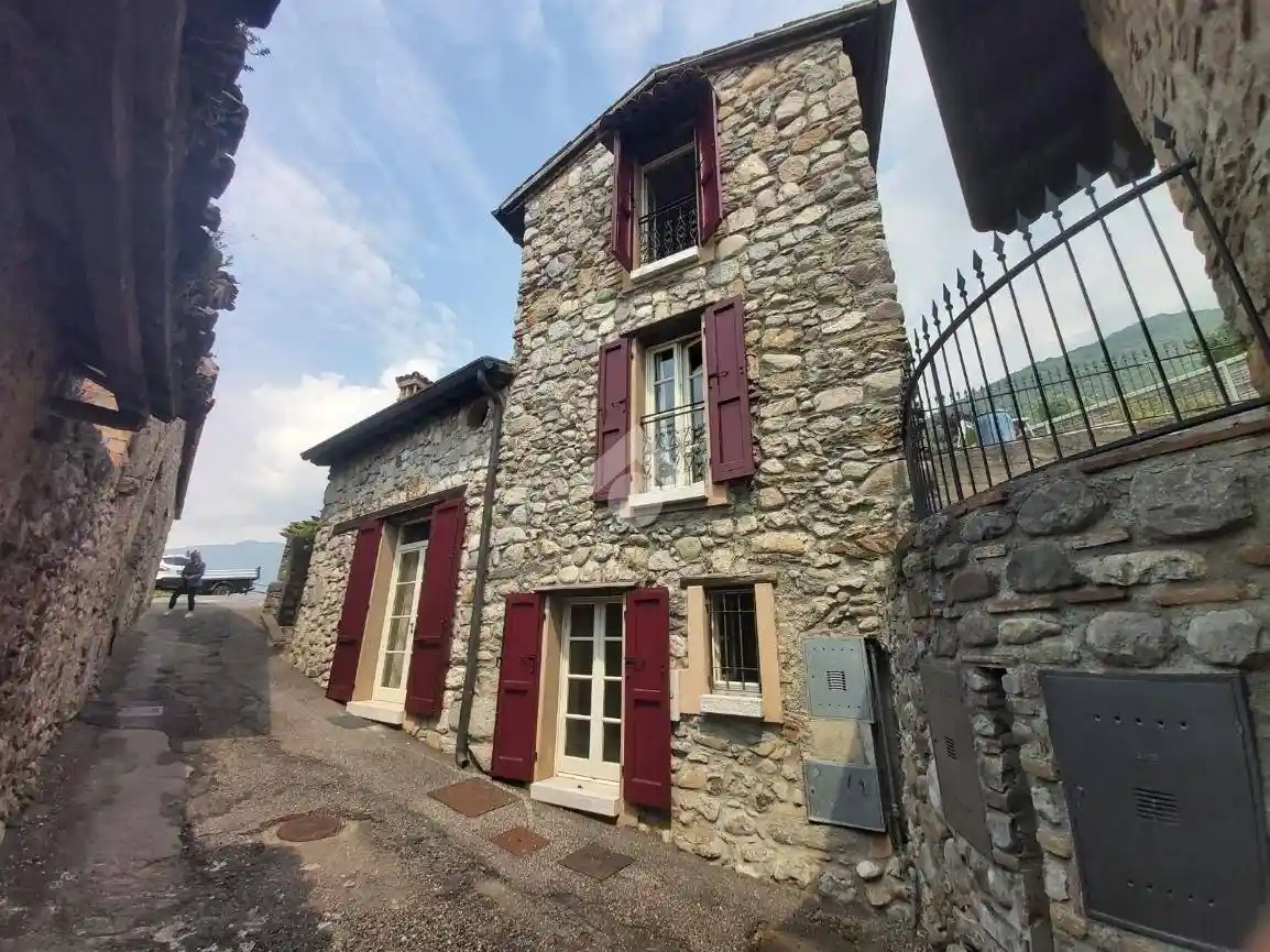 Rustico - Casale in vendita a Sale Marasino