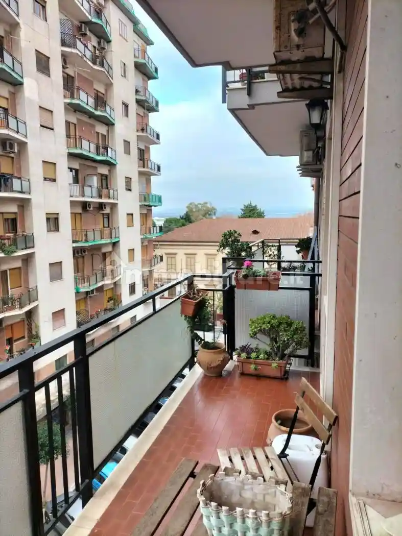 Appartamento in affitto a Taranto