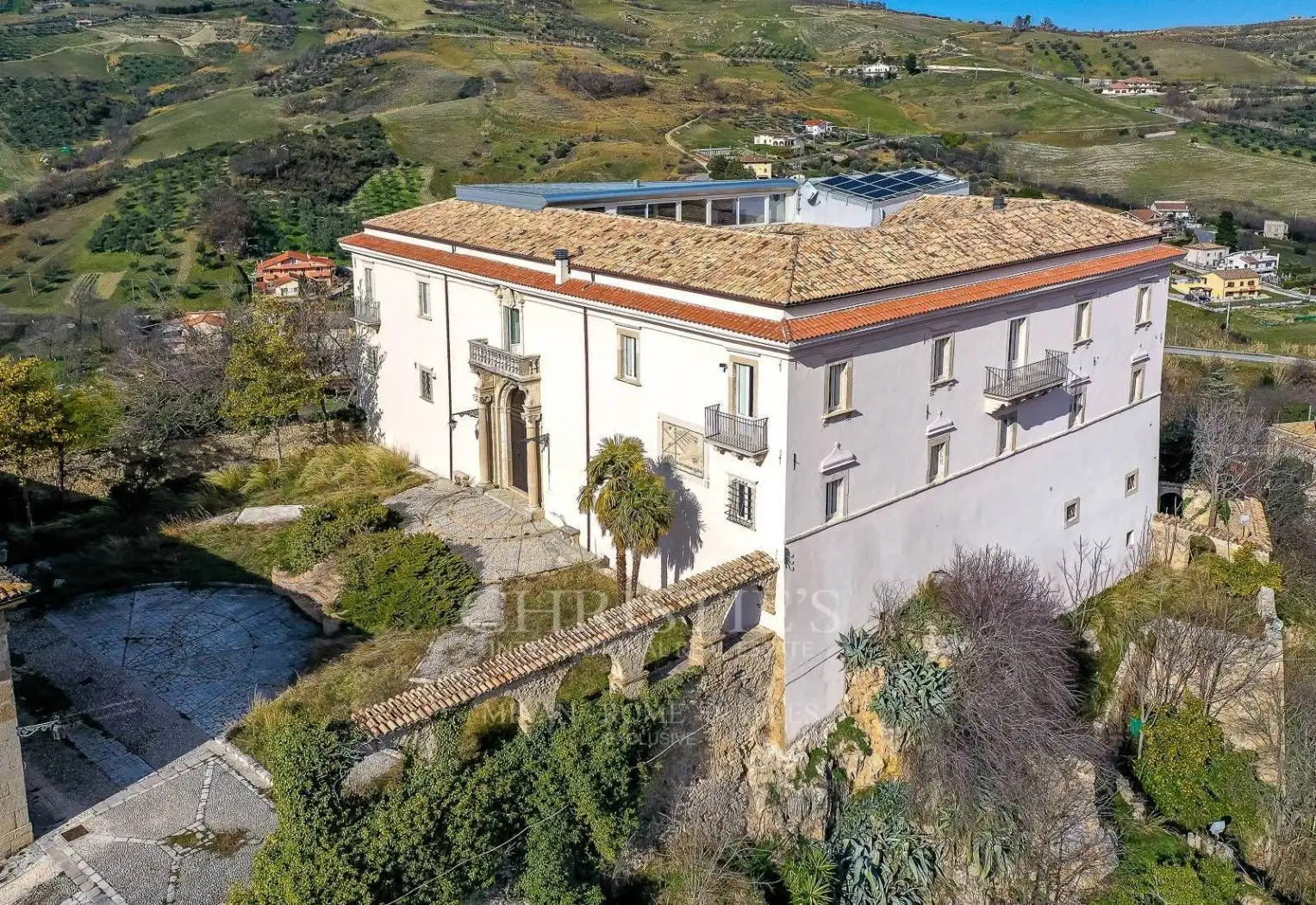 Palazzo - Edificio in vendita a Torre de' Passeri