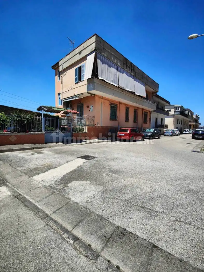 Appartamento in vendita a Grumo Nevano