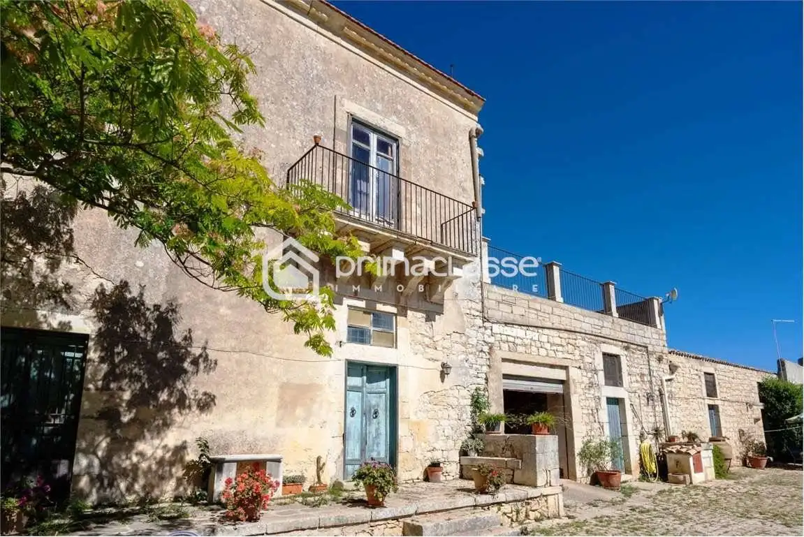 Rustico - Casale in vendita a Modica