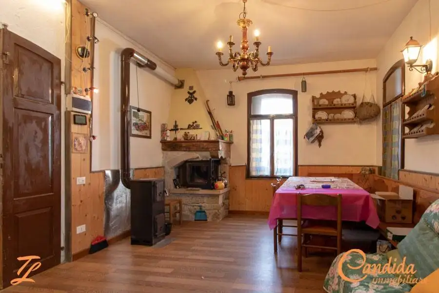 Terratetto unifamiliare via Nazionale 75, Centro, Ampezzo - foto 4