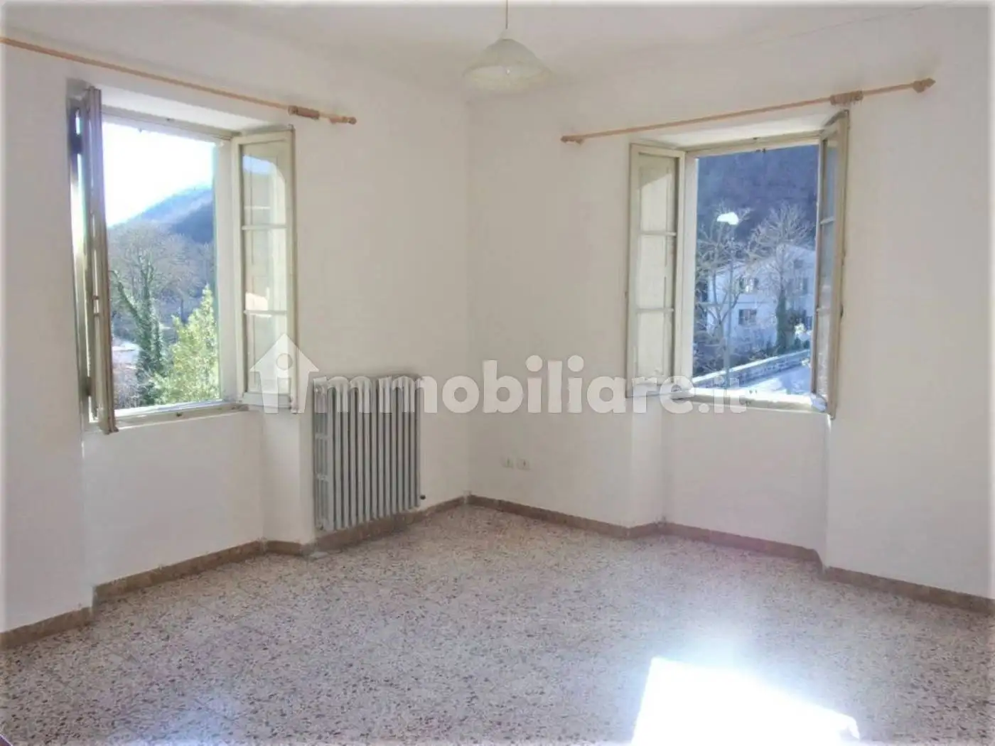 Appartamento piazza del Pino, Centro, Borgo Pace - foto 2
