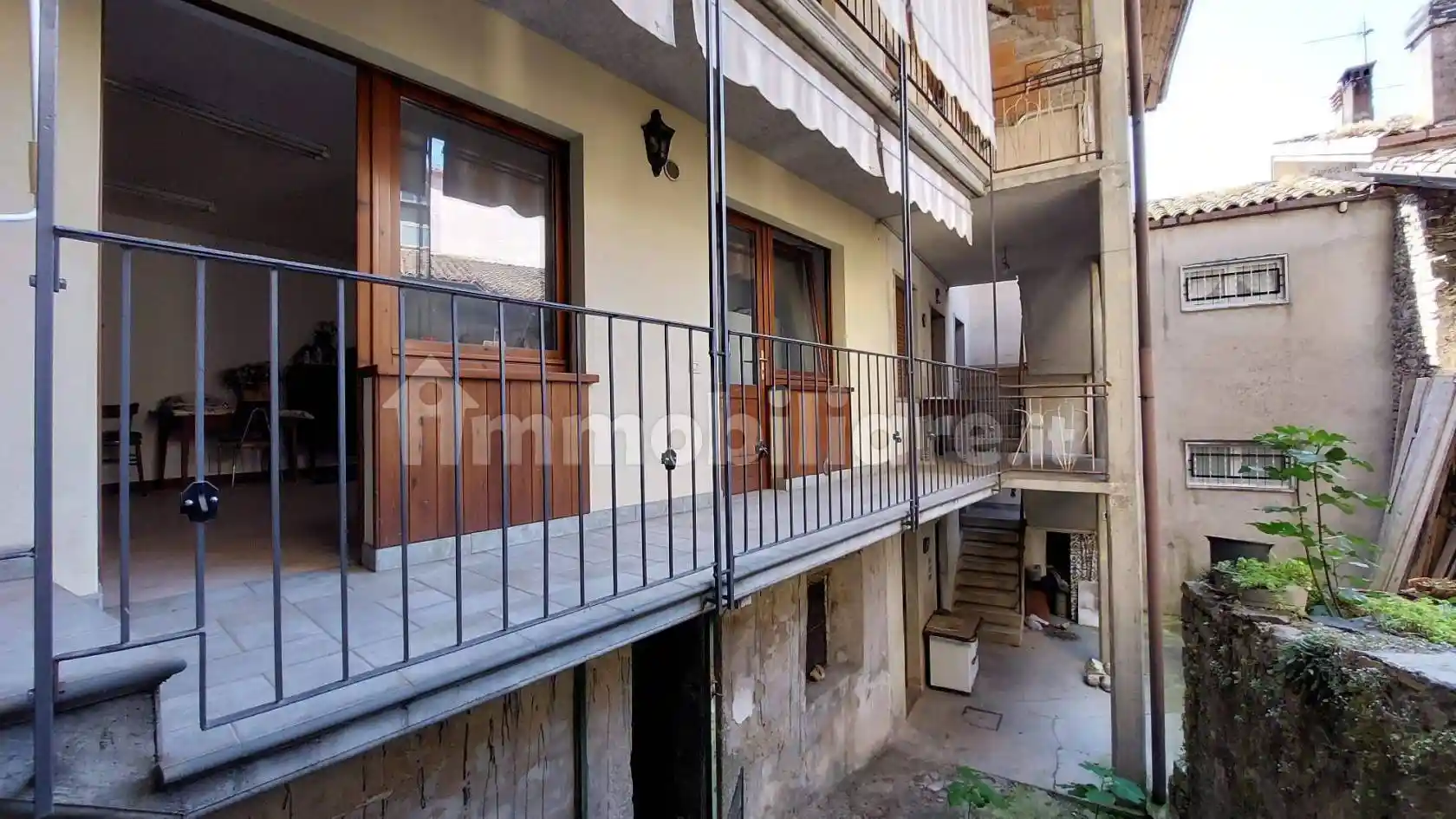 Casa indipendente in vendita a Gaverina Terme