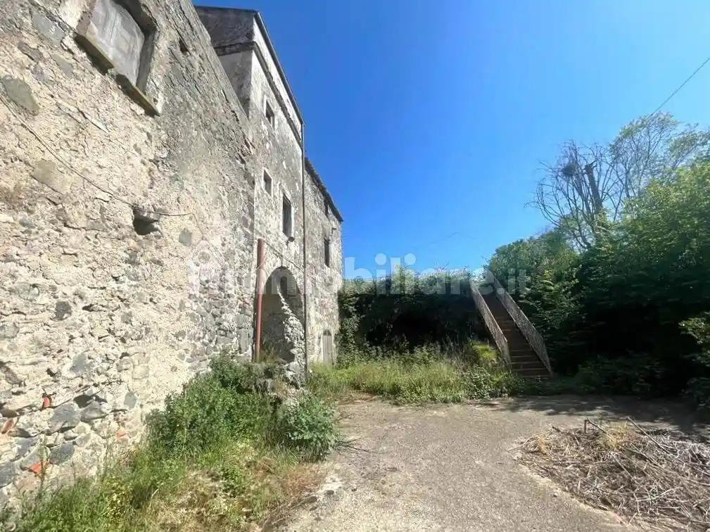 Casa indipendente in vendita a Sessa Aurunca