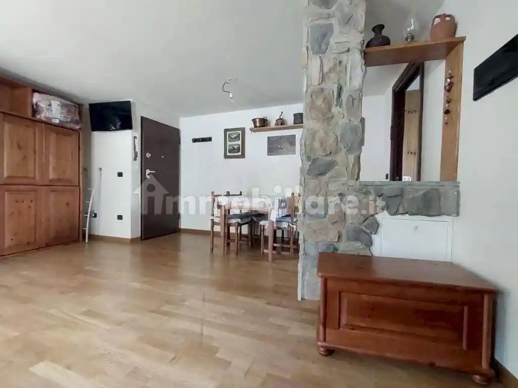 Bilocale Place Des Cries 1, Centro, Etroubles - foto 3