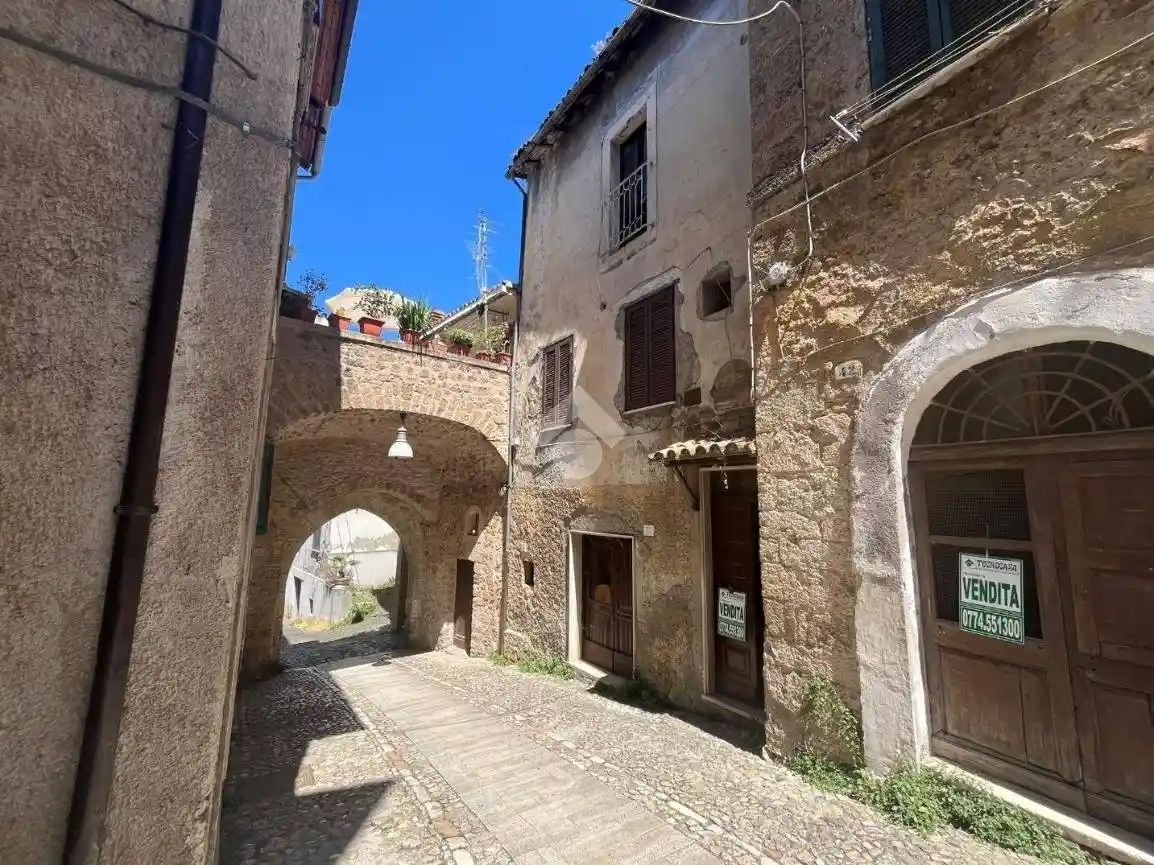 Appartamento in vendita a Subiaco