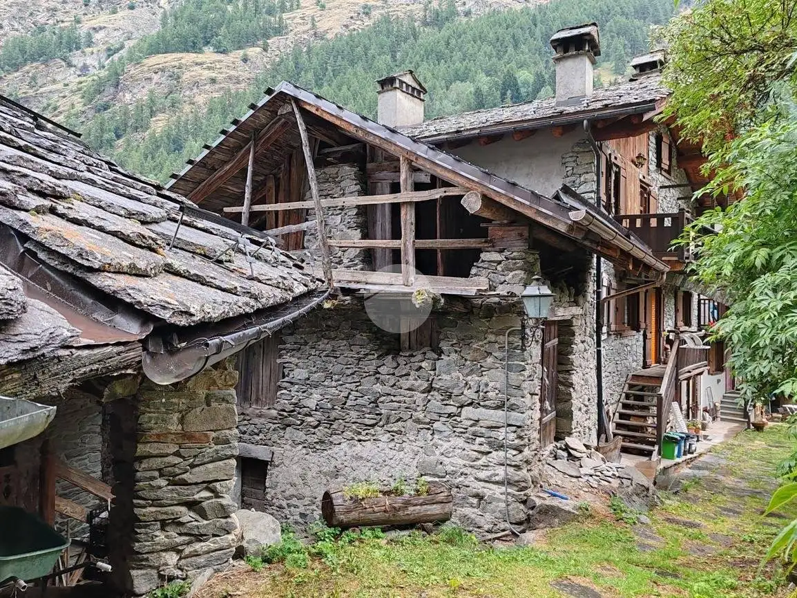 Casa indipendente in vendita a Valsavarenche