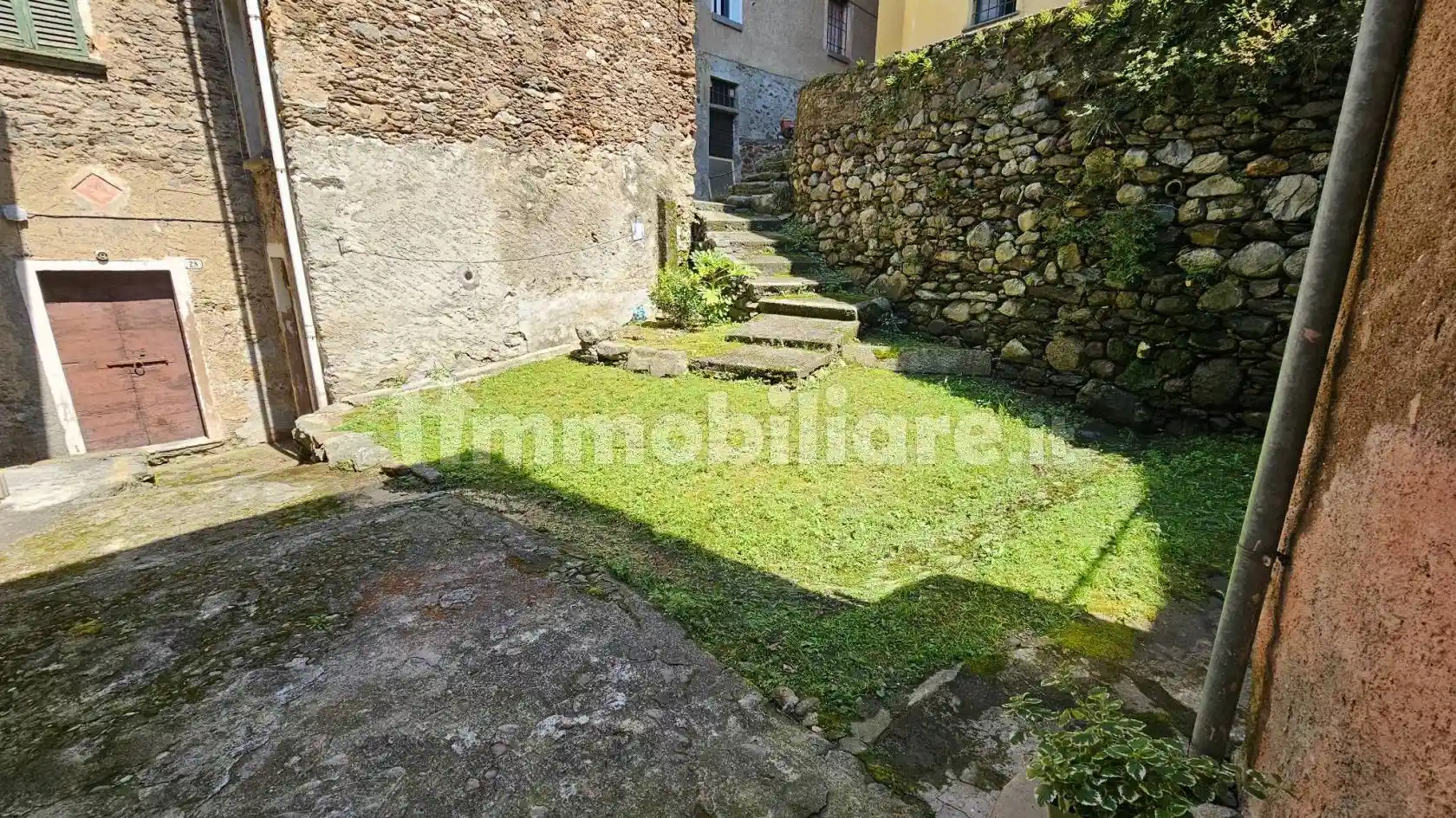 Appartamento in vendita a Bellano