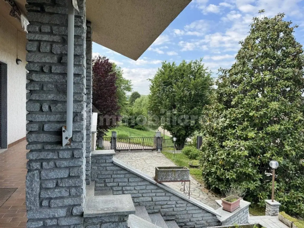 Villa in vendita a Grinzane Cavour