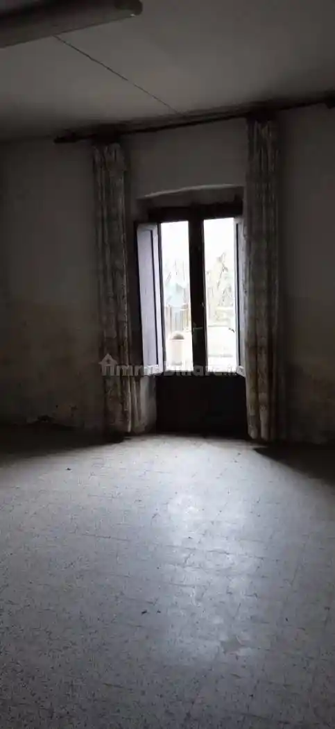 Casa indipendente in vendita a Prato