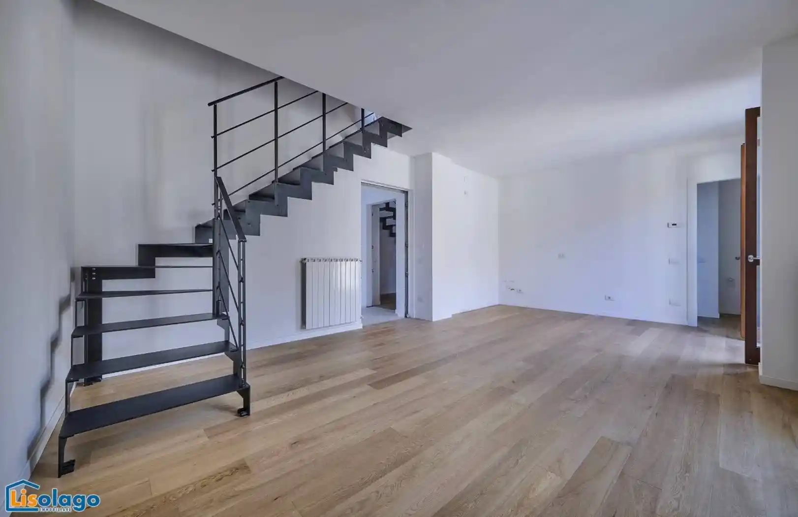 Appartamento in vendita a Lierna