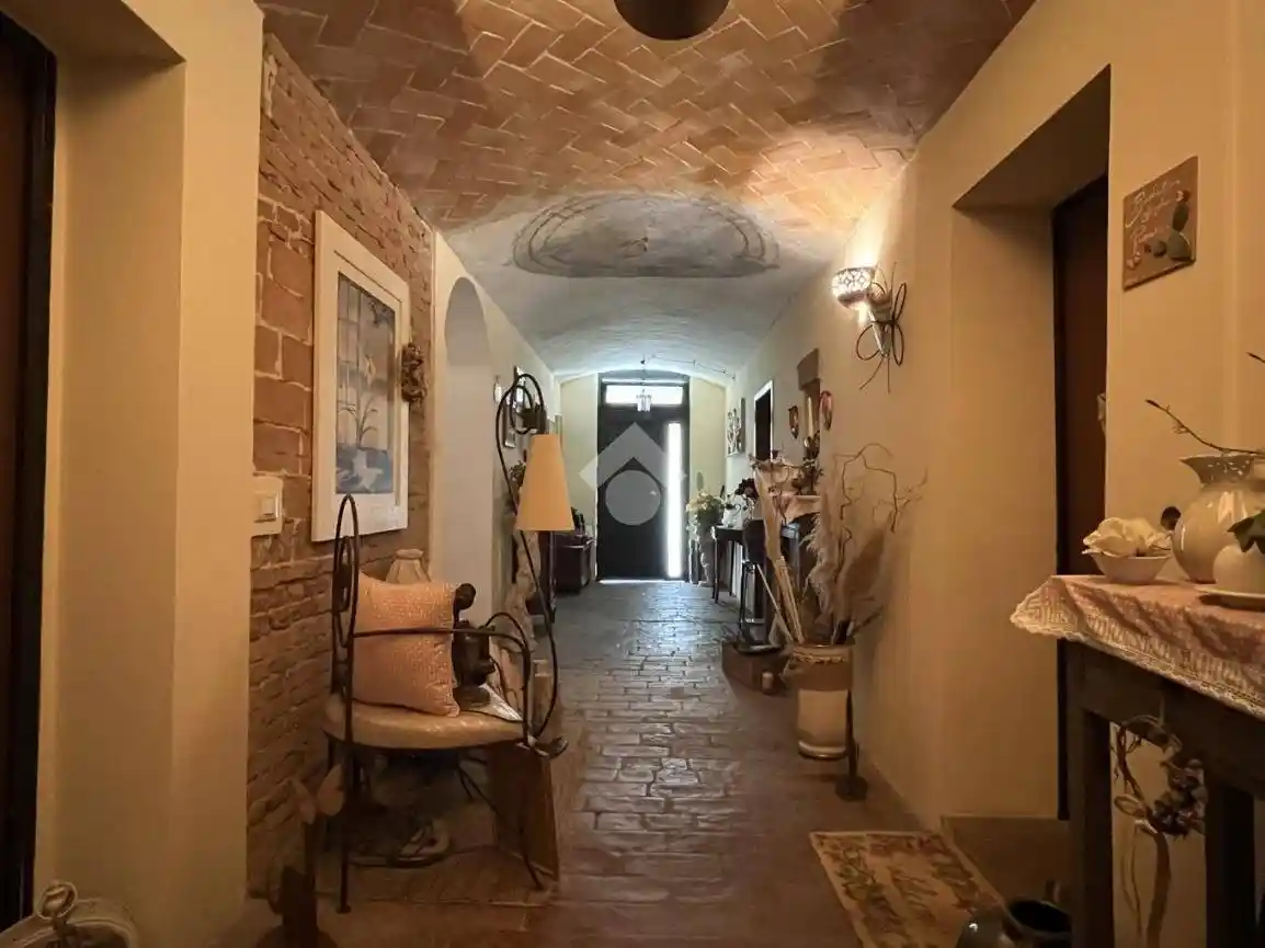 Casa indipendente in vendita a Bibbiano