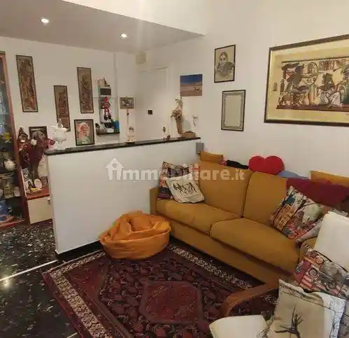 Appartamento in vendita a Genova