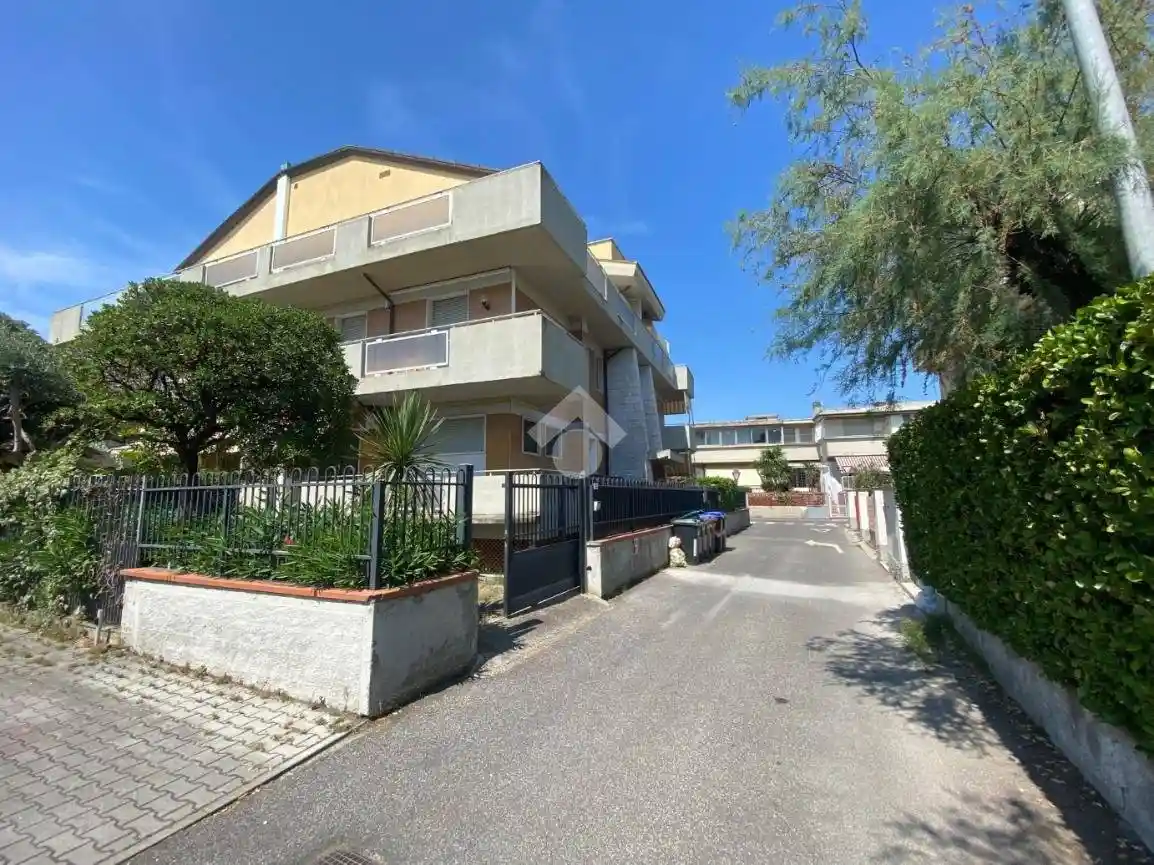 Appartamento in vendita a Carrara