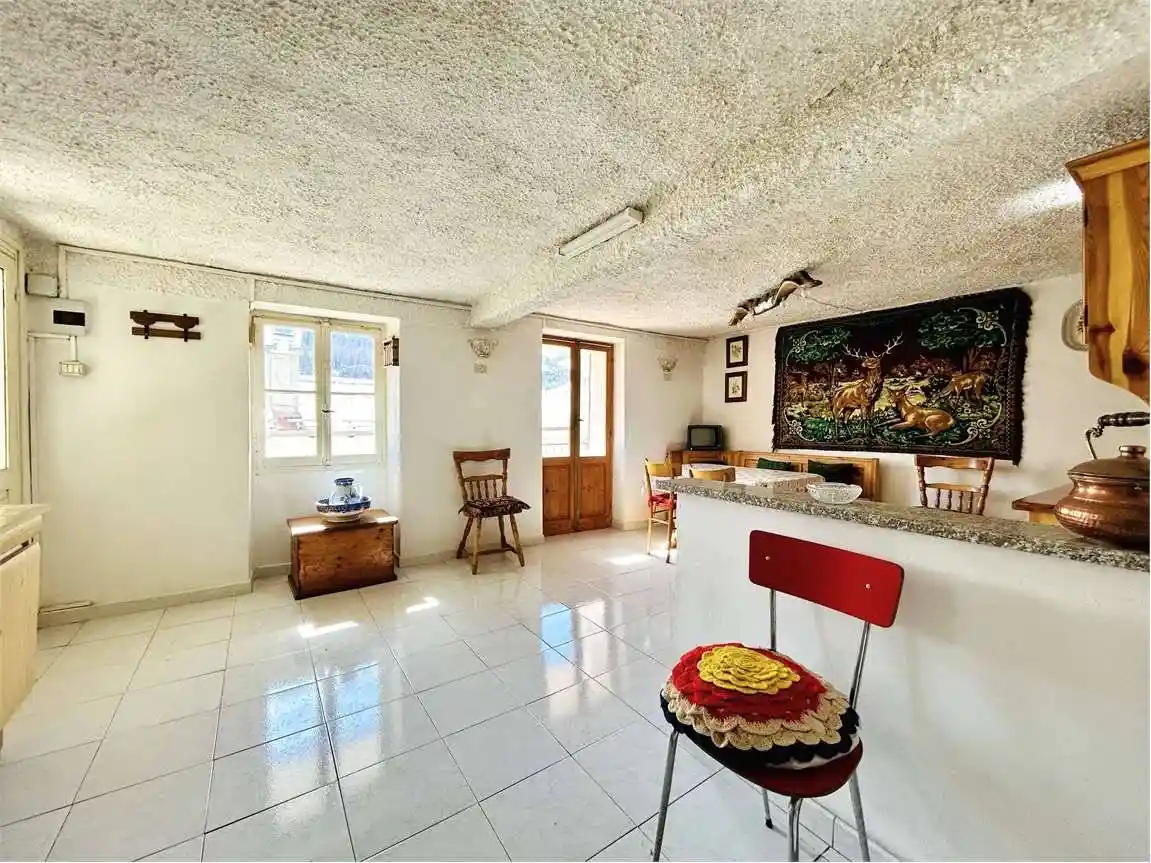 Terratetto unifamiliare 60 m², buono stato, Piaggia, Briga Alta - foto 2