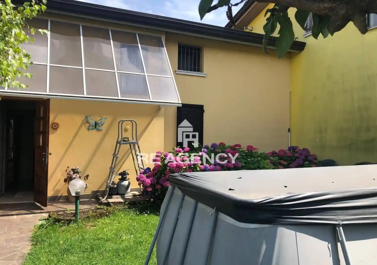 Villa in vendita a Polpenazze del Garda