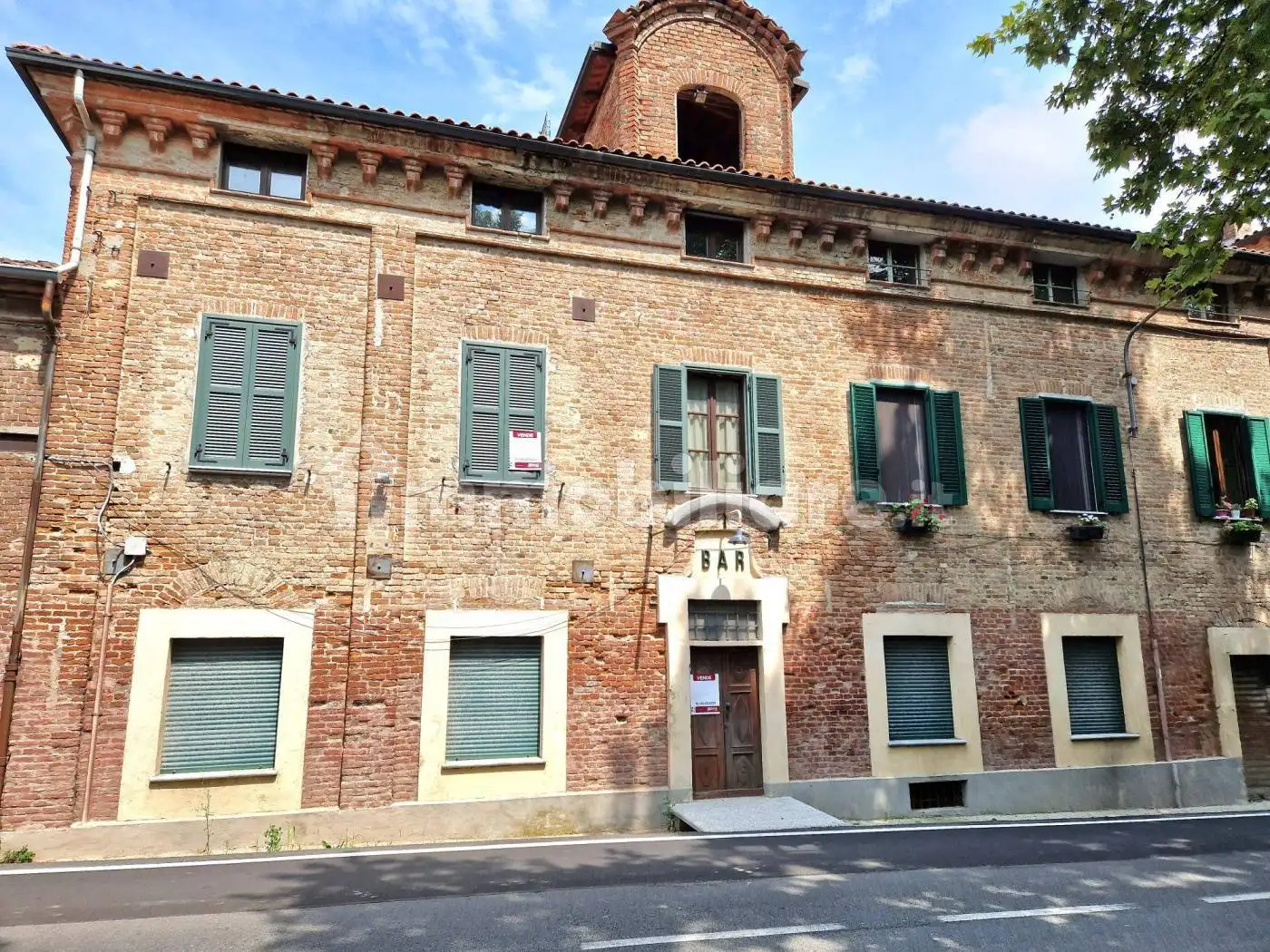 Palazzo - Edificio in Vendita - foto 2