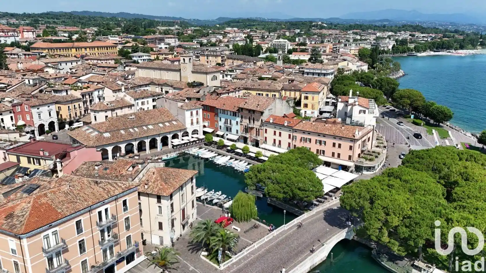 Appartamento in vendita a Desenzano del Garda