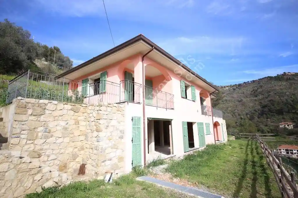 Villa in vendita a Soldano