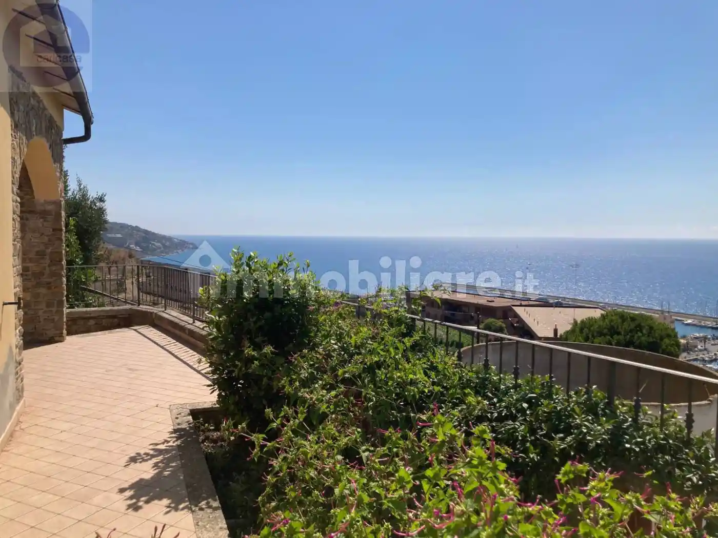 Villa in vendita a Santo Stefano al Mare